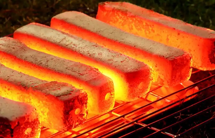 Máy sản xuất than