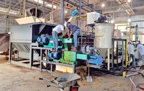 Dự án lắp đặt hệ thống chế biến dầu cọ dạng mô-đun công suất 1 tấn/giờ tại Indonesia